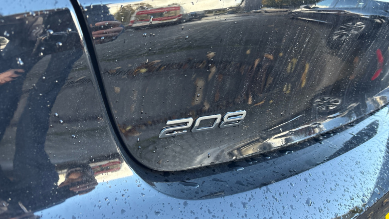 Peugeot 208 1.2 Hybrid 110 Allure 5dr e-DSC6 Petrol Hatchback